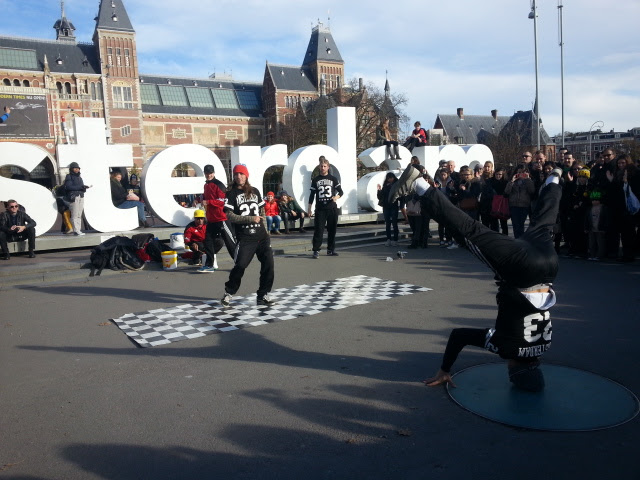 Amsterdam street performance